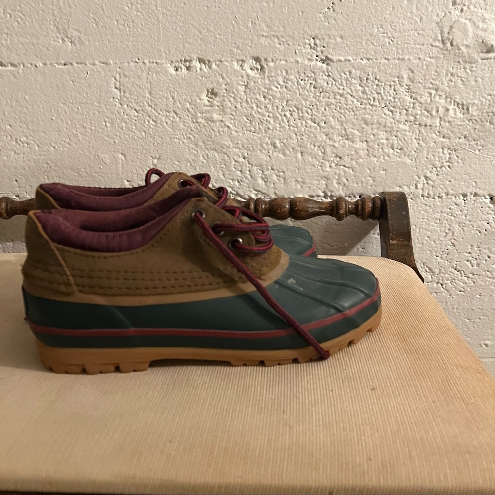 NWOB Bay Area Traders 8 Duck Shoes Sorority